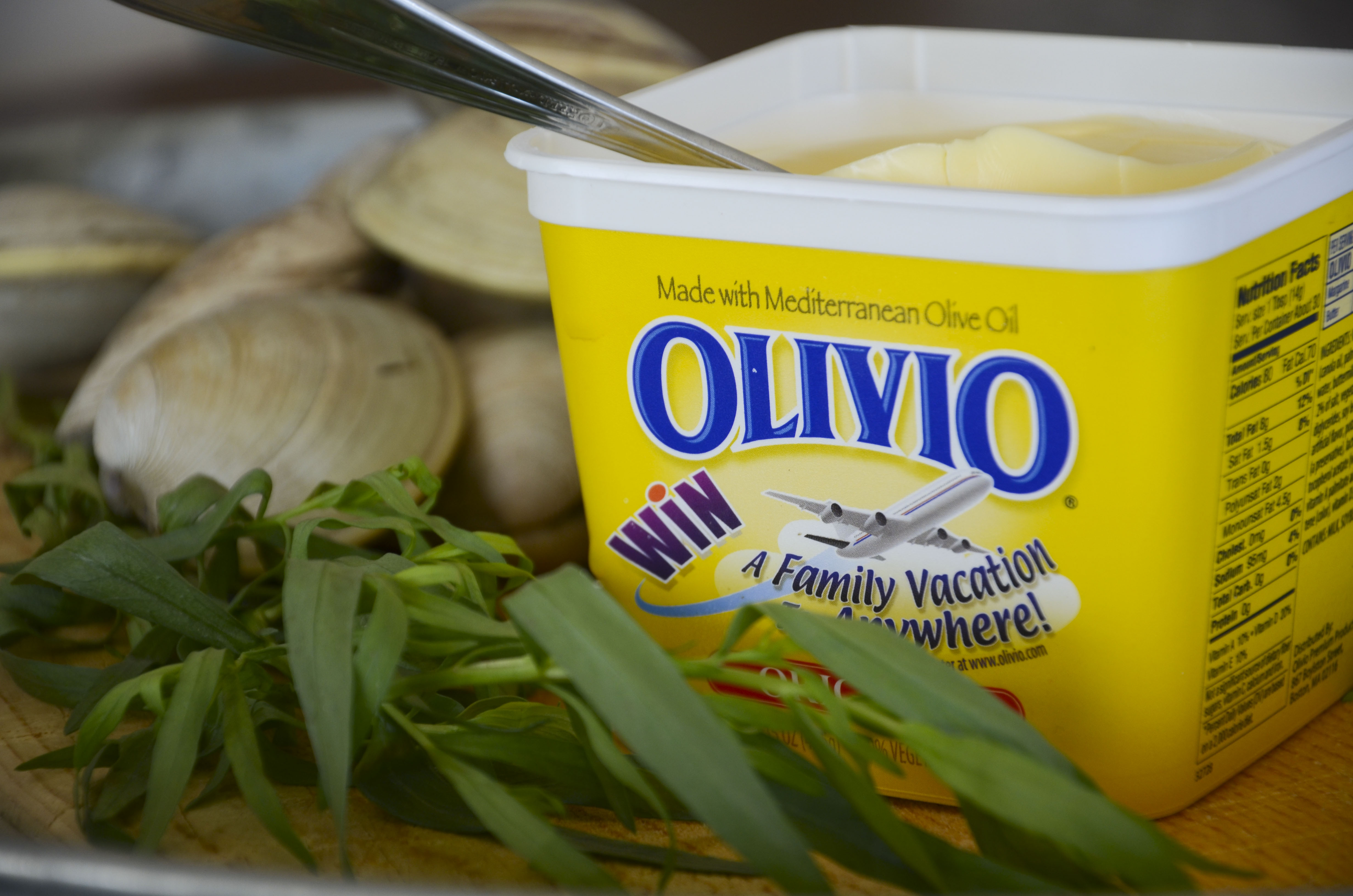 Tarragon Butter Broiled Clams Olivio